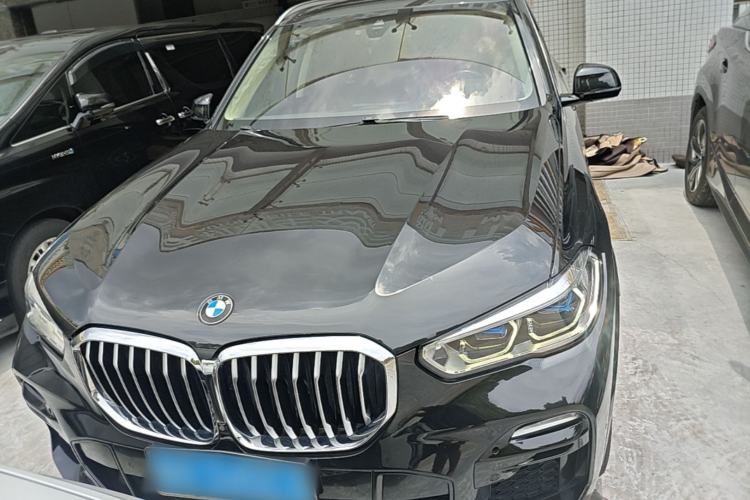 Used BMW X5 2019 xDrive40i M Sport Package Front