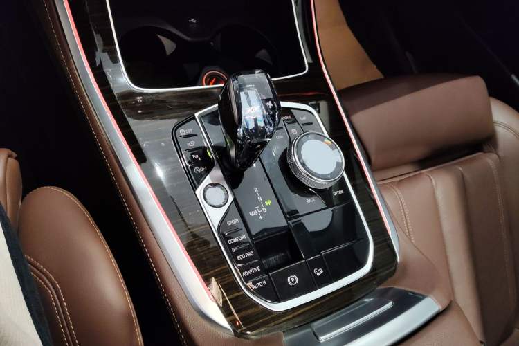 Used BMW X5 2019 xDrive40i M Sport Package Gear Lever