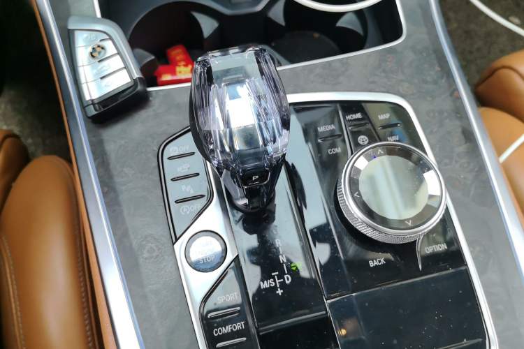 Used BMW X5 2019 xDrive40i M Sport Package Gear Lever