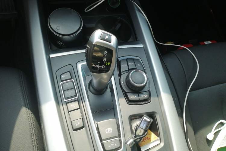 Used BMW X5  Gear Lever