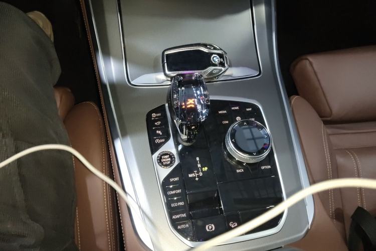 Used BMW X5 2019 xDrive40i M Sport U.S. specification Gear Lever