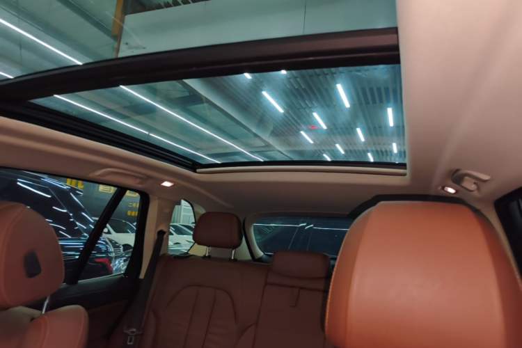 Used BMW X5 2019 xDrive30i M Sport Package Headliner
