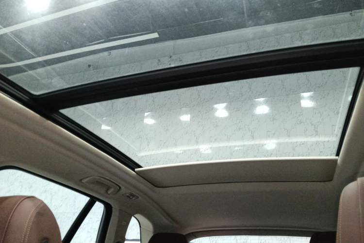 Used BMW X5 2019 xDrive40i M Sport Package Headliner
