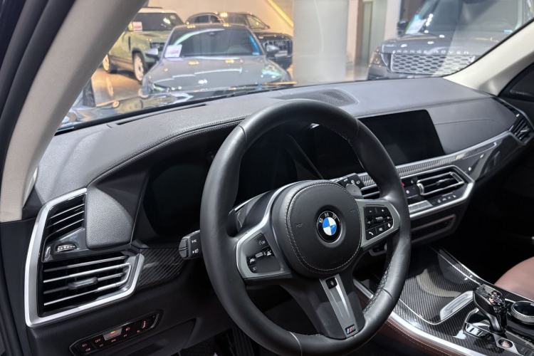 Used BMW X5 2019 xDrive40i Luxury Model with M Sport Package Interior 2