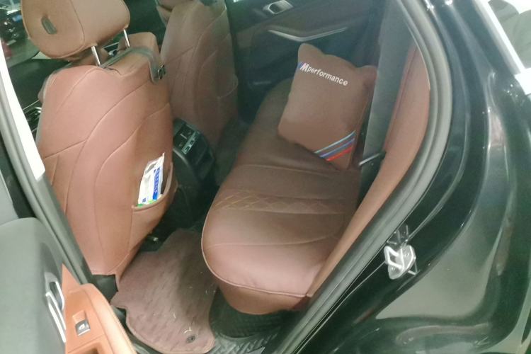 Used BMW X5 2019 xDrive40i M Sport Package Interior 4