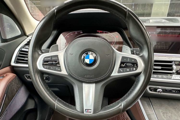 Used BMW X5 2019 xDrive40i M Sport Package Interior 4