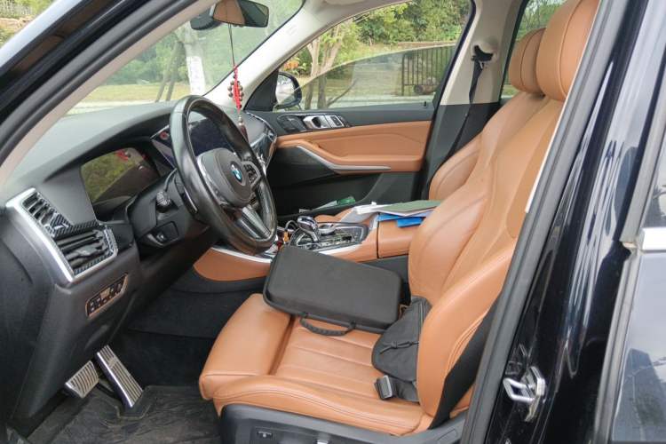 Used BMW X5 2019 xDrive40i M Sport Package Left Front Seat