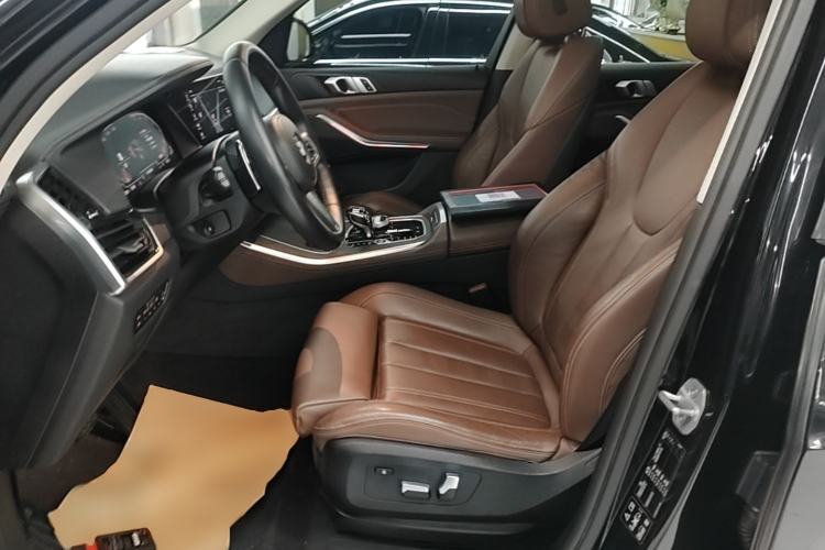 Used BMW X5 2019 xDrive40i M Sport Package Left Front Seat
