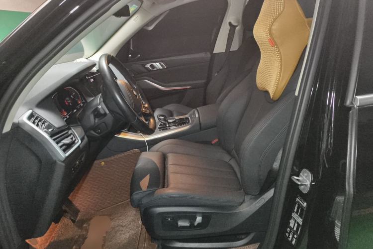 Used BMW X5  Left Front Seat