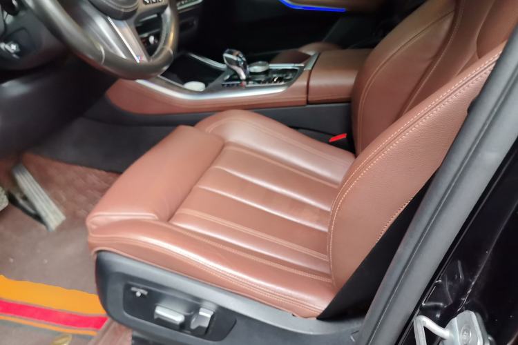 Used BMW X5 2019 xDrive40i M Sport Package Left Front Seat