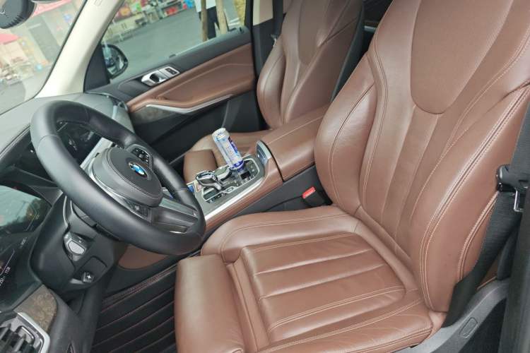 Used BMW X5 2019 xDrive30i M Sport Package Left Front Seat
