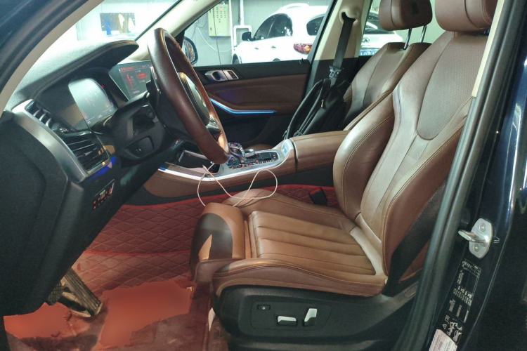 Used BMW X5 2019 xDrive40i M Sport Package Left Front Seat
