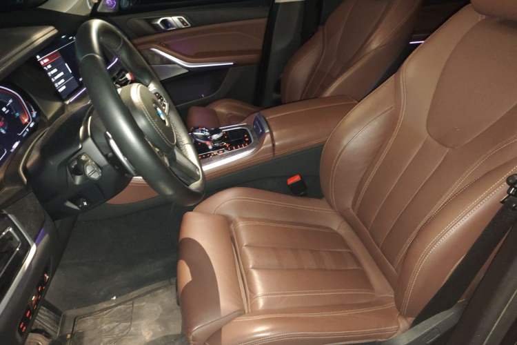 Used BMW X5 2019 xDrive40i M Sport Package Left Front Seat