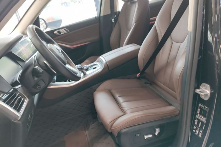 Used BMW X5 2019 xDrive40i M Sport Package Left Front Seat