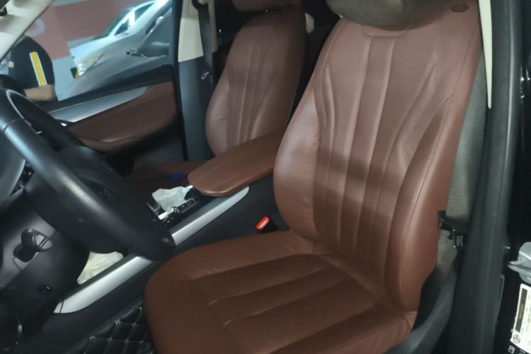Used BMW X5  Left Front Seat