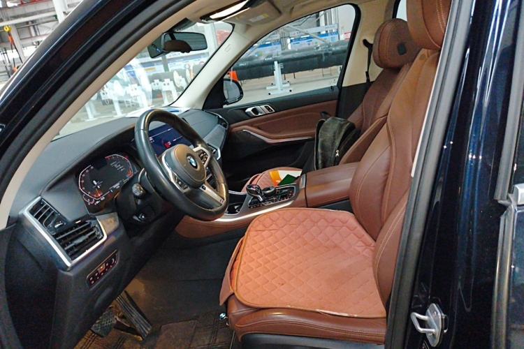 Used BMW X5 2019 xDrive40i M Sport Package Left Front Seat