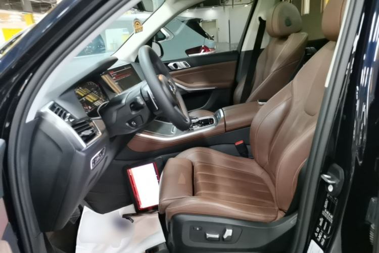 Used BMW X5 2019 xDrive40i M Sport Package Left Front Seat