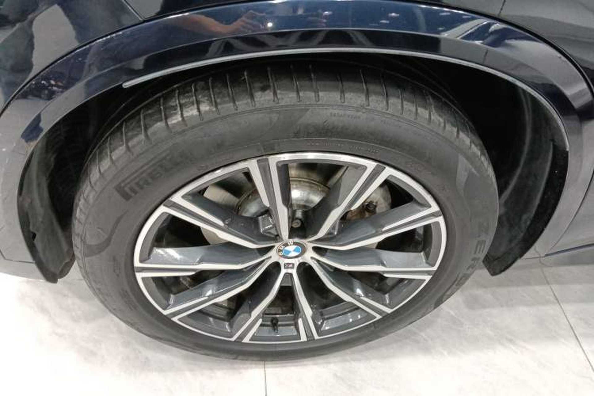 Used BMW X5 2019 xDrive40i M Sport Package Left Front Wheel Hub
