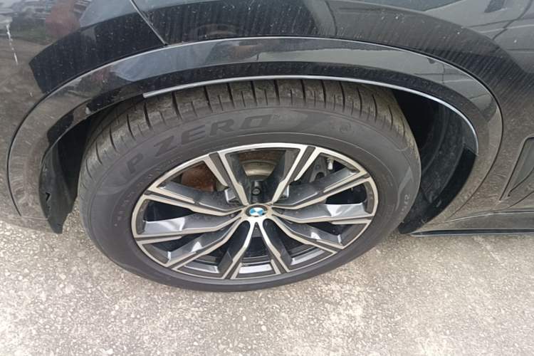 Used BMW X5 2019 xDrive40i M Sport Package Left Front Wheel Hub