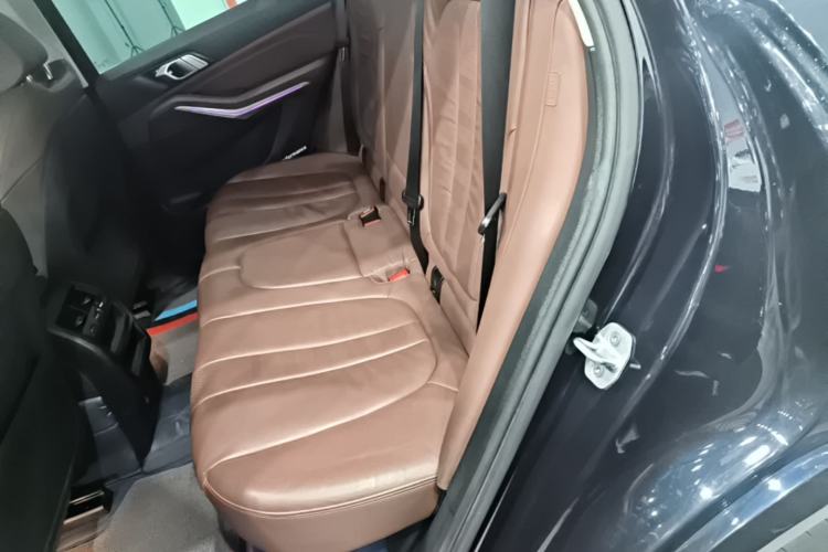 Used BMW X5 2019 xDrive40i M Sport Package Left Rear Seat