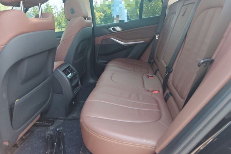 Used BMW X5 2019 xDrive40i M Sport Package Left Rear Seat