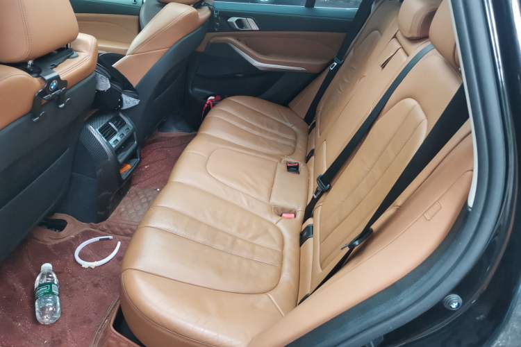 Used BMW X5 2019 xDrive40i M Sport Package Left Rear Seat