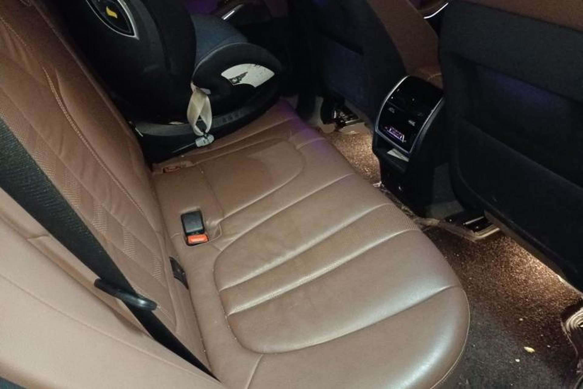 Used BMW X5 2019 xDrive40i M Sport Package Left Rear Seat