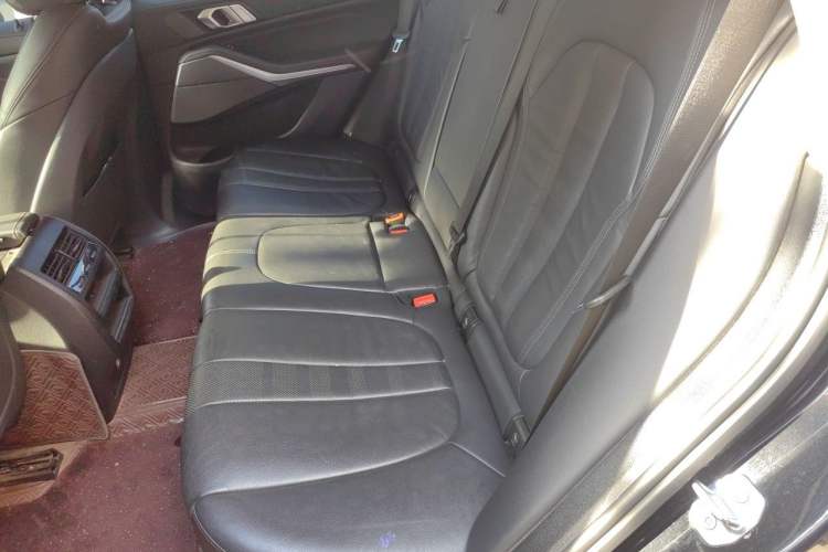 Used BMW X5  Left Rear Seat