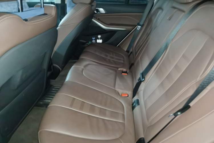 Used BMW X5 2019 xDrive40i M Sport Package Left Rear Seat