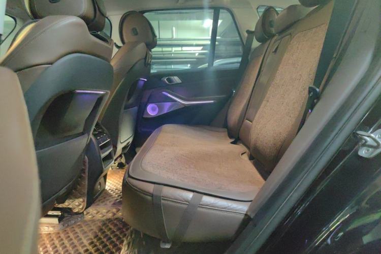 Used BMW X5 2019 xDrive40i M Sport Package Left Rear Seat