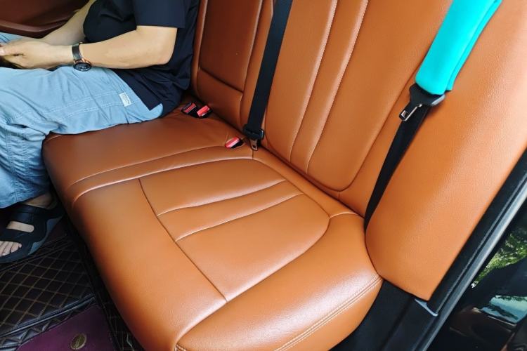 Used BMW X5  Left Rear Seat