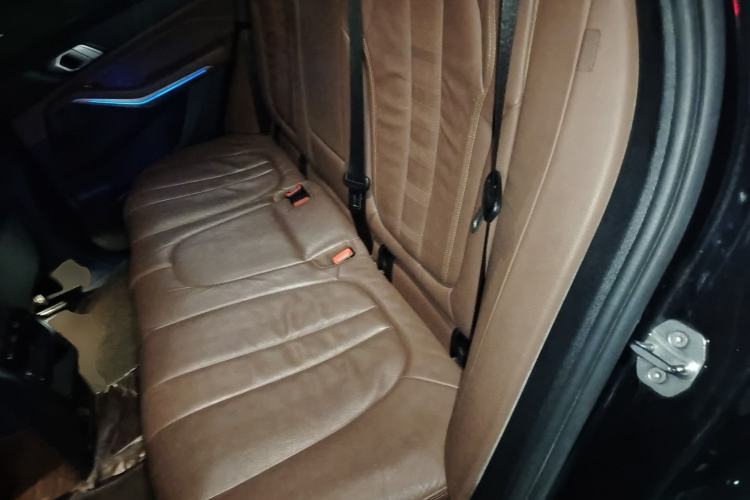 Used BMW X5 2019 xDrive40i M Sport Package Left Rear Seat