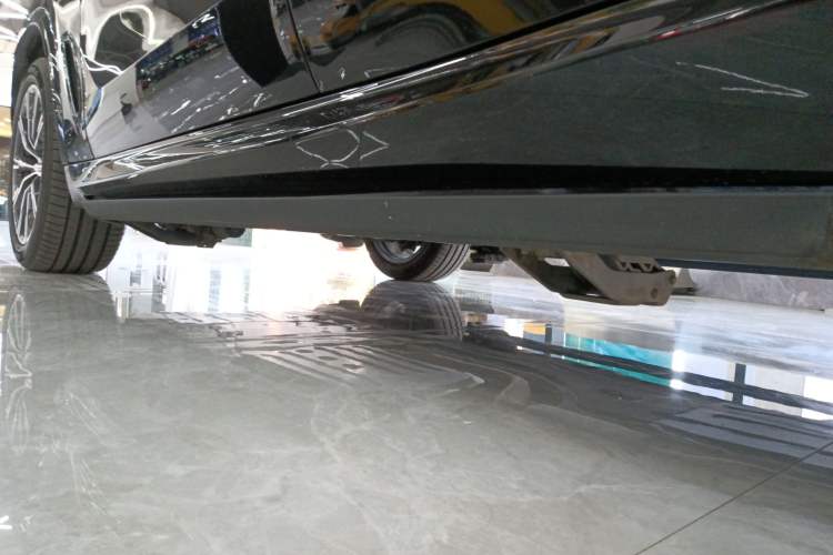 Used BMW X5 2019 xDrive40i M Sport Package Left Side Sill