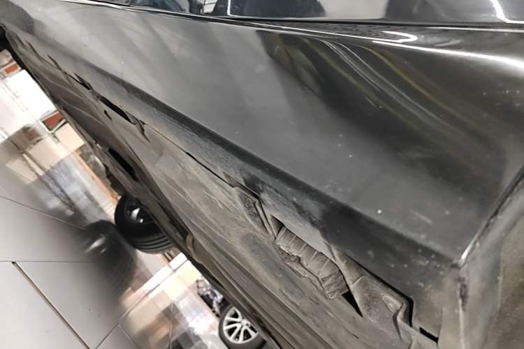 Used BMW X5 2019 xDrive40i M Sport Package Left Side Sill