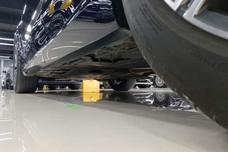 Used BMW X5 2019 xDrive40i M Sport Package Left Side Sill
