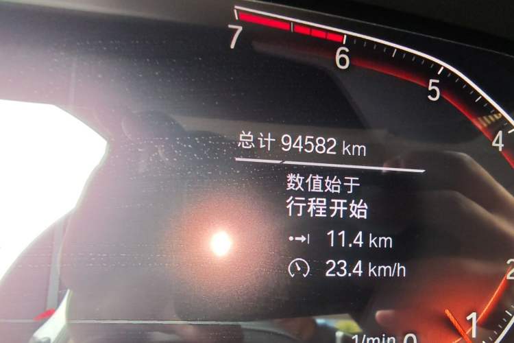 Used BMW X5 2019 xDrive30i M Sport Package Odometer Close Up