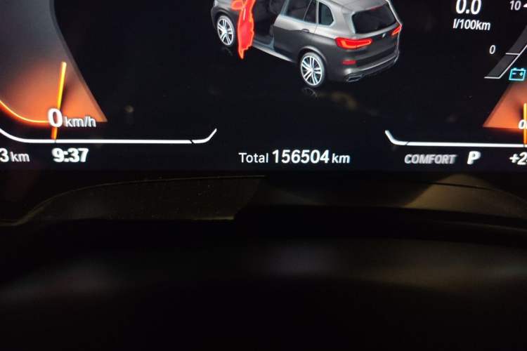 Used BMW X5 2019 xDrive40i M Sport Package Odometer Close Up