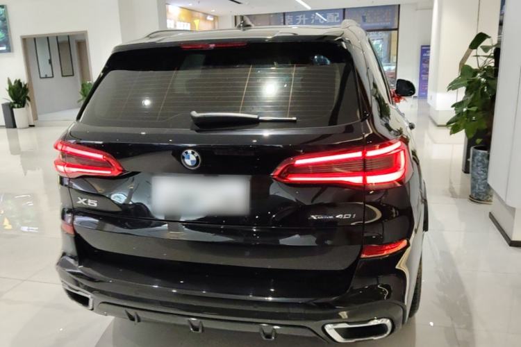 Used BMW X5 2019 xDrive40i M Sport Package Rear