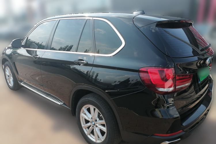 Used BMW X5  Rear Left 45 Deg
