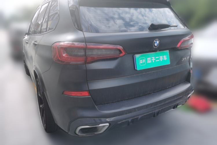 Used BMW X5 2019 xDrive40i Luxury Model with M Sport Package Rear Left 45 Deg