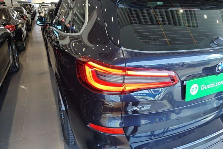 Used BMW X5 2019 xDrive40i M Sport Package Rear Left 45 Deg