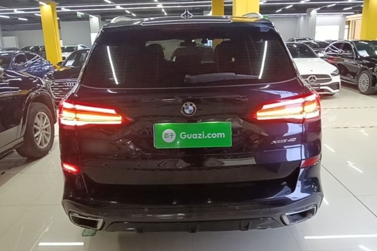 Used BMW X5 2019 xDrive40i M Sport Package Rear
