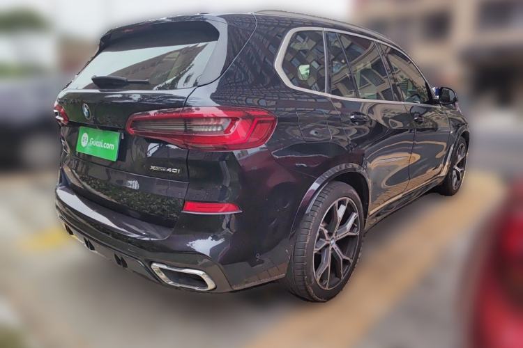 Used BMW X5 2019 xDrive40i Luxury Model with M Sport Package Rear Right 45 Deg