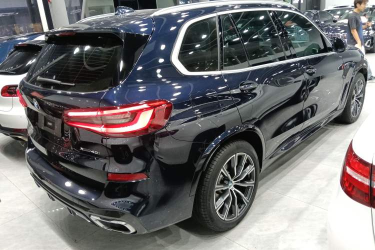 Used BMW X5 2019 xDrive40i M Sport Package Rear Right 45 Deg