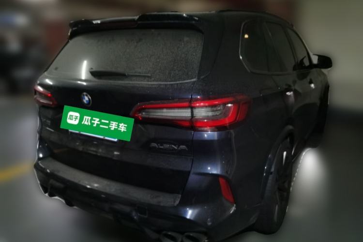 Used BMW X5 2019 xDrive40i Luxury Model with M Sport Package Rear Right 45 Deg