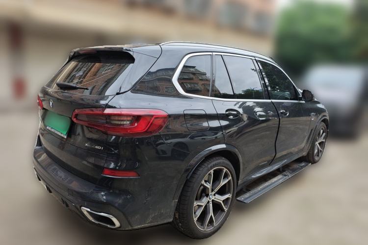 Used BMW X5 2019 xDrive40i Luxury Model with M Sport Package Rear Right 45 Deg