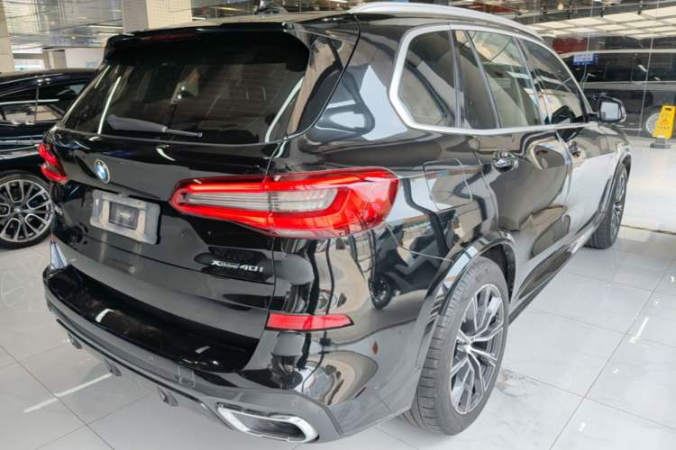 Used BMW X5 2019 xDrive40i M Sport Package Rear Right 45 Deg
