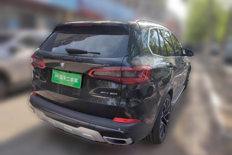 Used BMW X5  Rear Right 45 Deg