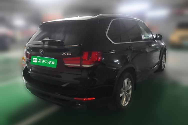 Used BMW X5  Rear Right 45 Deg