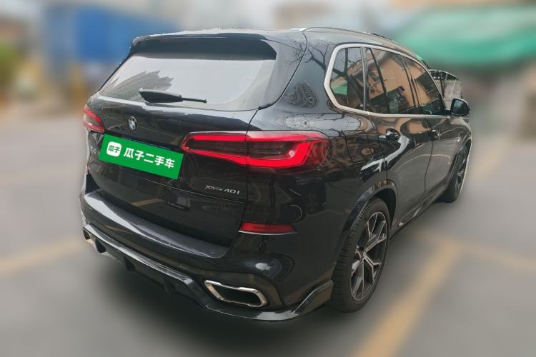 Used BMW X5 2019 xDrive40i Luxury Model with M Sport Package Rear Right 45 Deg
